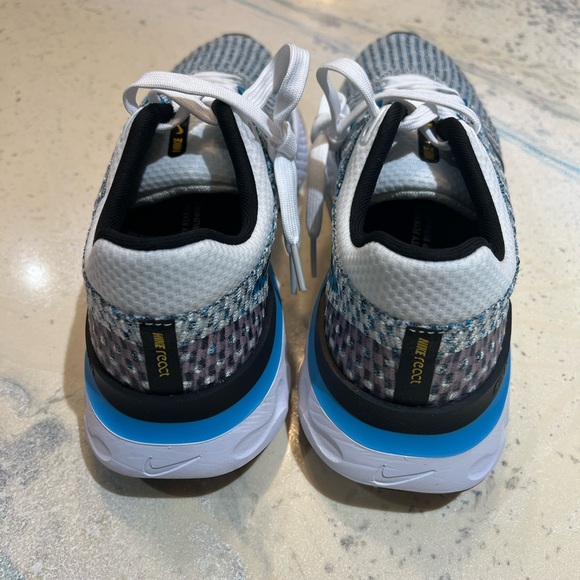 Nike react infinity run flyknit 3 shoes men’s 8.5 US blue orbit DH5392 102 - Picture 6 of 6